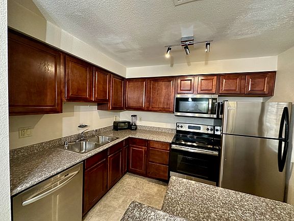 5th image of 5281 River Glen Dr Unit 218