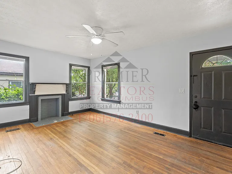 1527 11th Ave — Photo 25