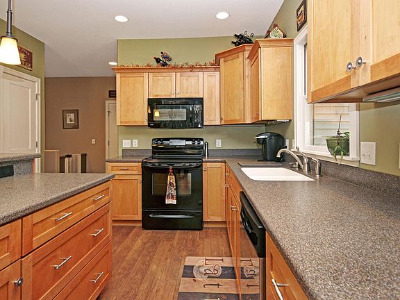 4th image of 11680 Lakeshore Dr