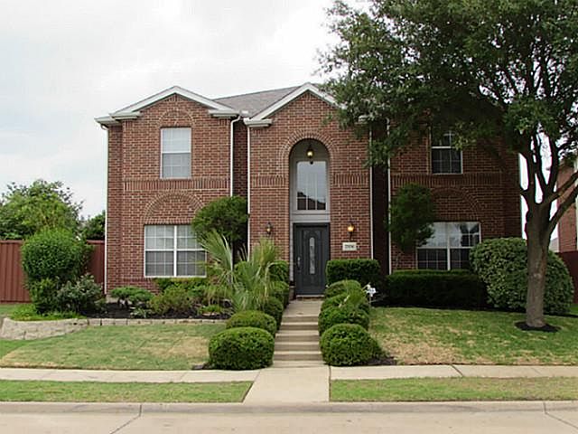 1st image of 2806 Hillside Dr