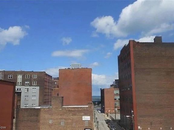 3rd image of 408 W Saint Clair Ave APT 403