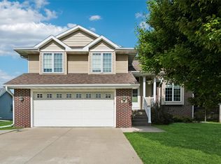 1213 S H St, Indianola, IA 50125
