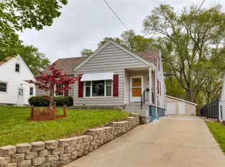 1223 Shawnee Ave, Des Moines, IA 50313