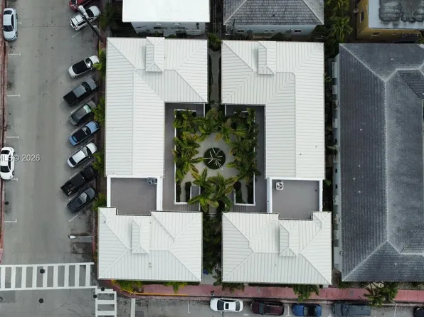 8035 Abbott Ave #102, Miami Beach, FL 33141