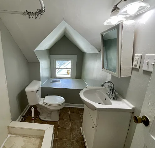 313 Beech St — Photo 18