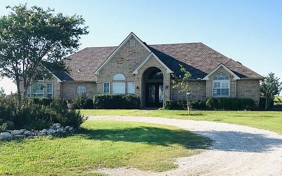 2nd image of 1021 County Road 428