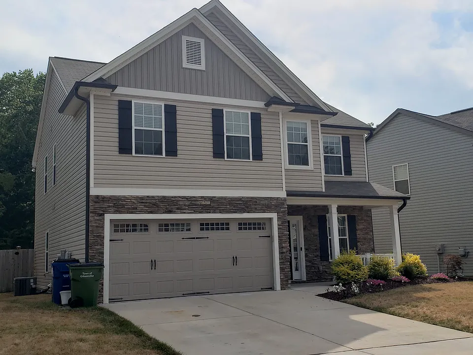 272 Moonstone Ct
