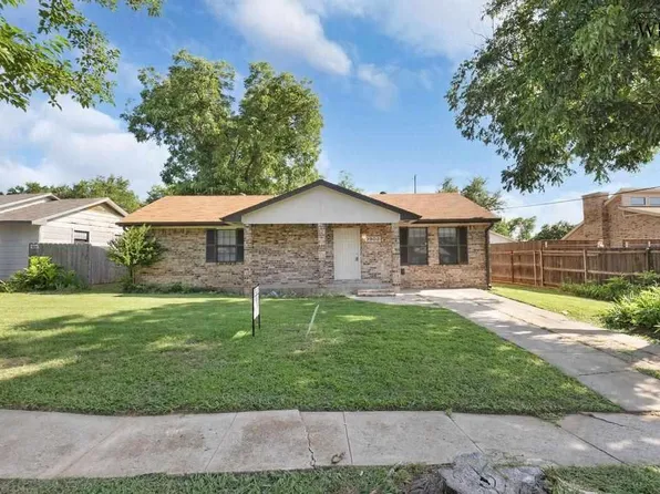 3902 Cynthia Ln, Wichita Falls, TX 76302