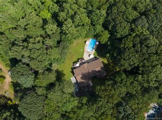 11 Country Brook Rd, Prospect, CT 06712