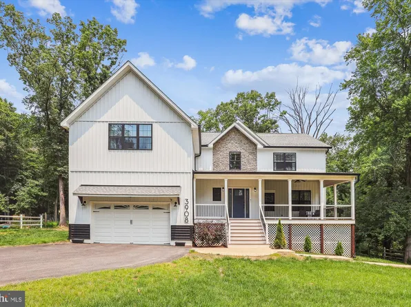 3908 Woodley Dr, Alexandria, VA 22309