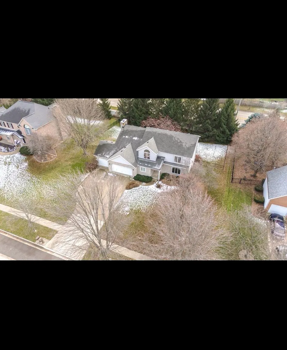 3207 Viney Ln — Photo 1