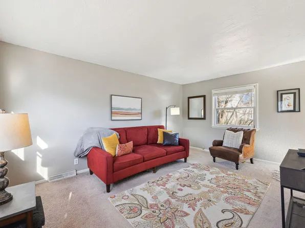 5150 Irving Ave N, Minneapolis, MN 55430