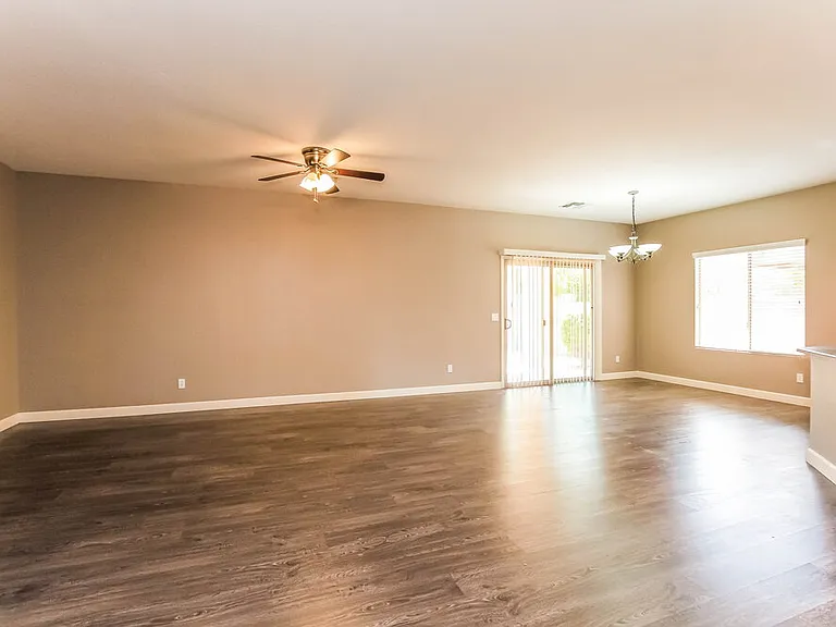 14133 W Crocus Dr — Photo 2