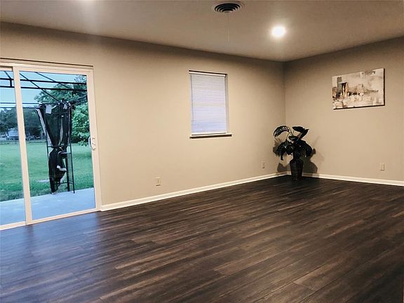 5th image of 7245 Avenue M