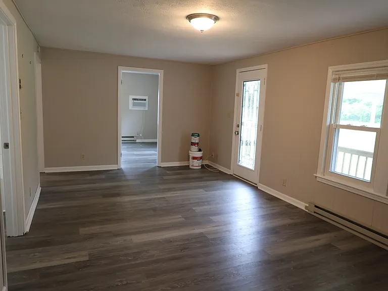549 S Gum St — Photo 10