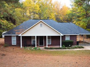 712 Mobley Rd, Hamilton, GA 31811