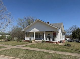 402 N Cimarron Ave, Drumright, OK 74030