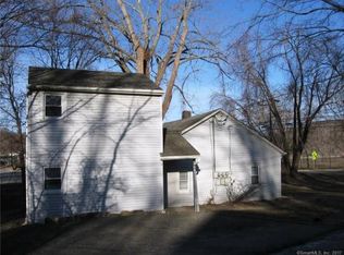 2 S Cove Rd #B, Danbury, CT 06811