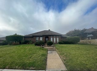 1929 Merrimac Trl, Garland, TX 75043