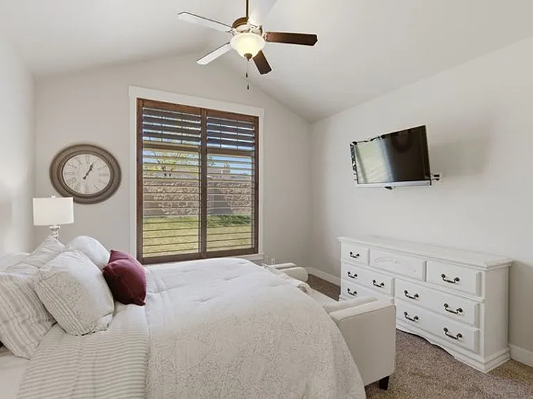 11654 S Winford Dr — Photo 16