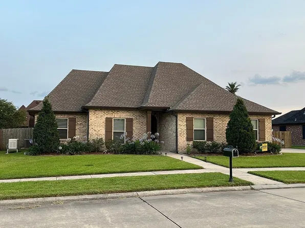 615 Lancaster Dr, Houma, LA 70360