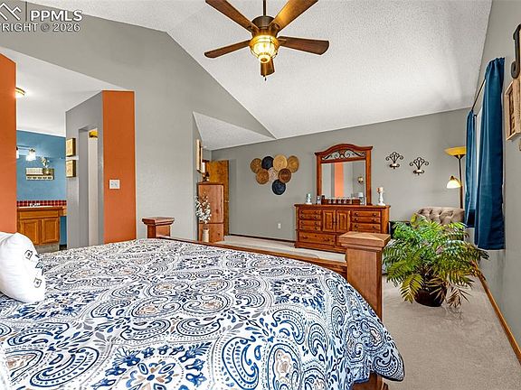 4th image of 8415 Wilmington Dr