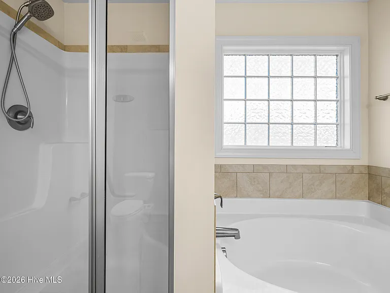 481 Worsley Way — Photo 34