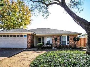 3512 Wentworth Dr, Arlington, TX 76001