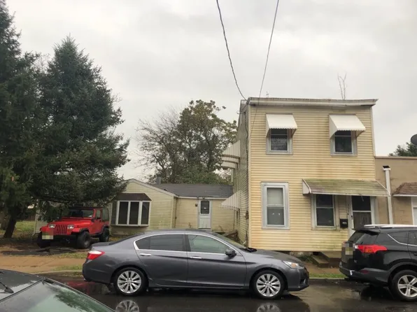 331 E Franklin St, Hamilton, NJ 08610