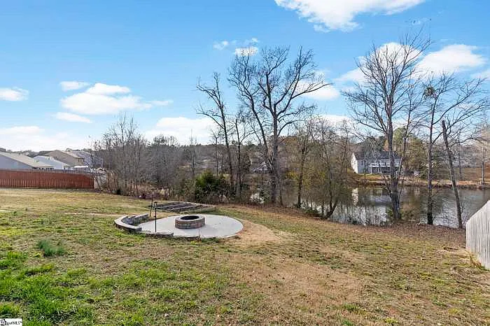448 Riverdale Rd — Photo 23