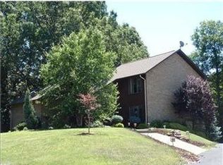 5933 Pudding Stone Ln, Bethel Park, PA