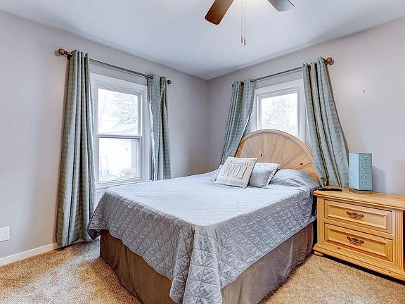 3rd image of 23347 Easterling Ave #1