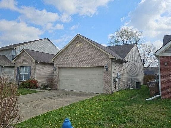 5th image of 3285 Lakestream Dr
