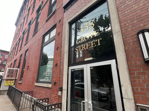 338 Grove Street image 25 of 31