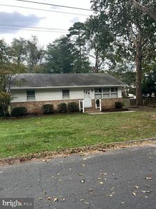 802 Lucky Rd, Severn, MD, 21144