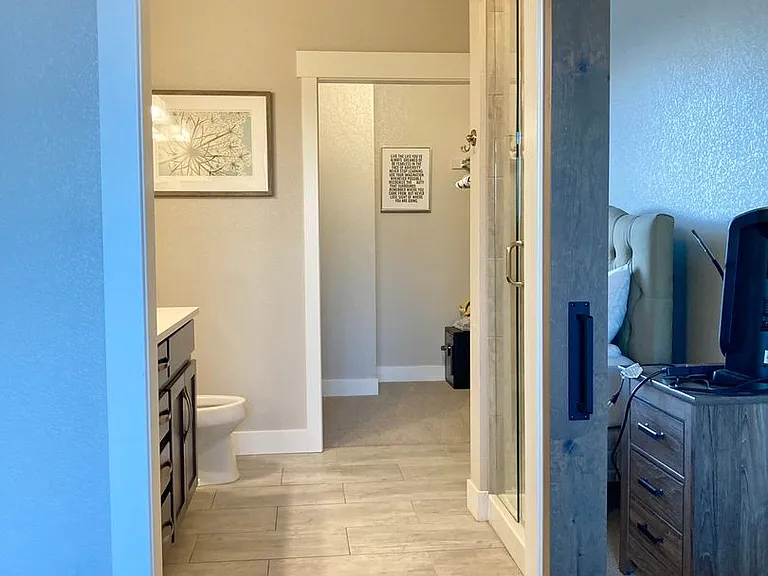 2751 Iowa Dr #301 — Photo 16