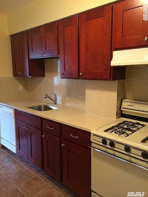 2nd image of 7520 168th St