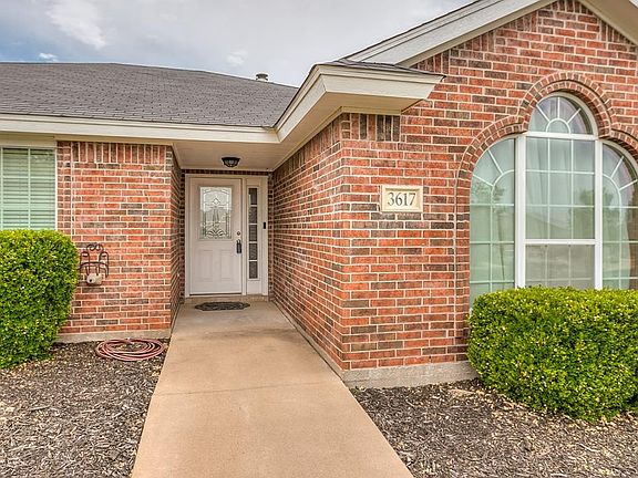 3rd image of 3617 Shadyhill Dr