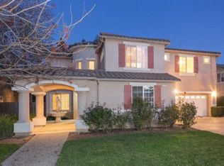 2471 E Soquel Cir, Fresno, CA 93720