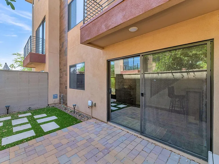 6990 E 6th St #1007 — Photo 26