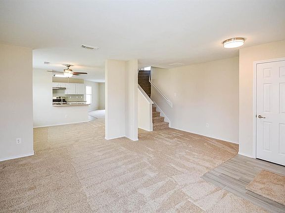 5th image of 7811 Chatham Springs Ln