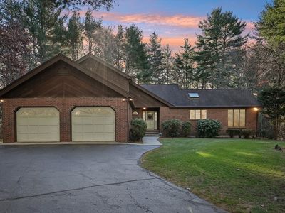12 Surrey Dr, Lakeville, MA, 02347