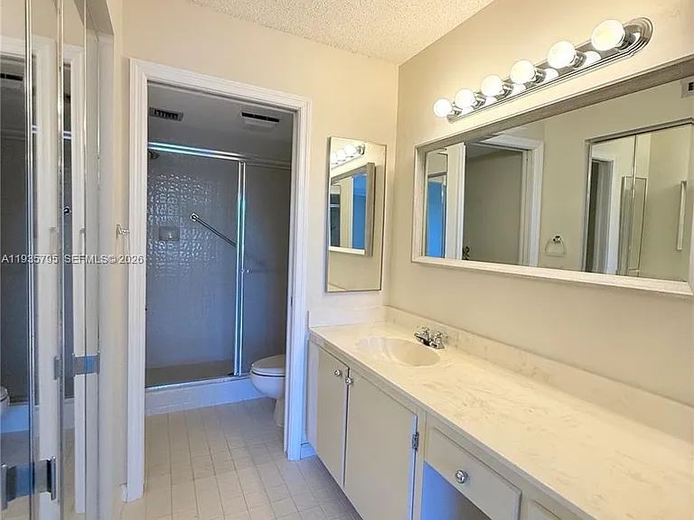 10426 E Clairmont Cir #212 — Photo 17