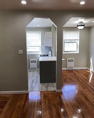 5th image of 212-02B 69th Ave #2