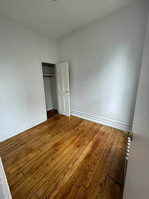 Rented by Best Apartments North Inc | media 20