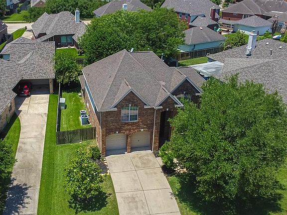 3rd image of 2726 Falcon Knoll Ln