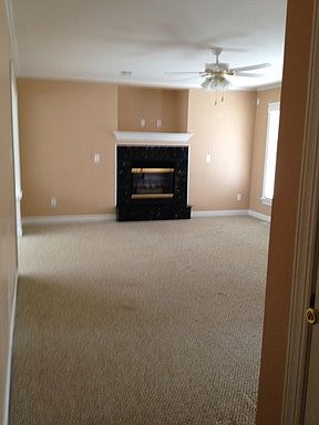 3rd image of 1025 Norwood Ln
