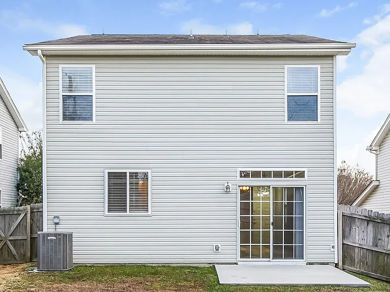 125 Depot Ridge Rd — Photo 16