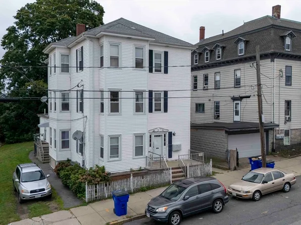 610 Bradford Ave, Fall River, MA 02721