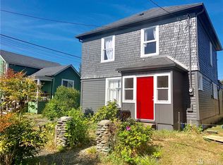 208 N D St, Aberdeen, WA 98520